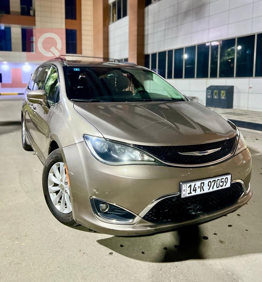 كرايسلر باسيفيكا